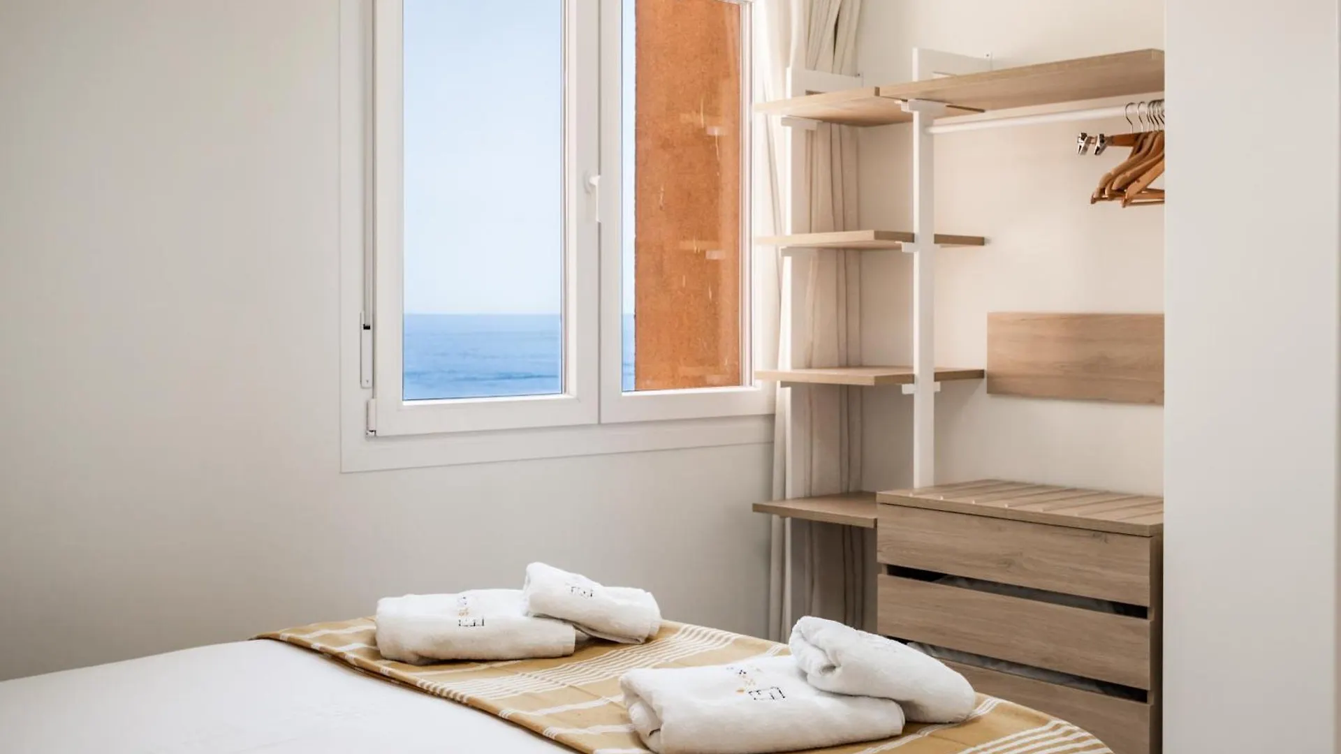 Apartment Sur Suites Palmeras 4 Fuengirola Spain
