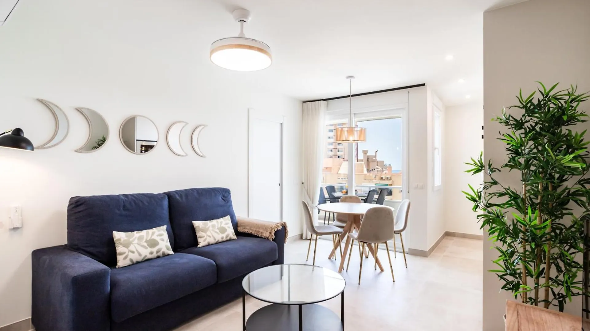 Sur Suites Palmeras 4 Fuengirola Apartment